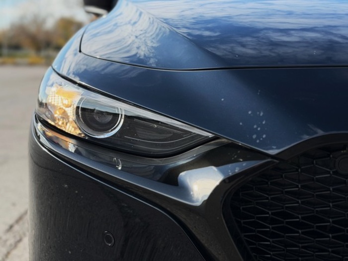 MazdaMazda 3 2.0 e-SKYACTIV-G Homura AT 89 kW (122 CV) Vehículo usado en Barcelona - 9 MazdaMazda 3 2.0 e-SKYACTIV-G Homura AT 89 kW (122 CV) Vehículo usado en Barcelona - 9