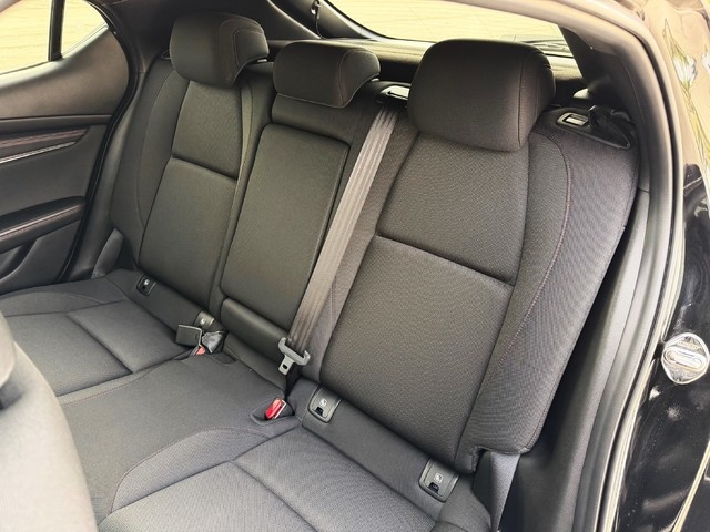 MazdaMazda 3 2.0 e-SKYACTIV-G Homura AT 89 kW (122 CV) Vehículo usado en Barcelona - 10