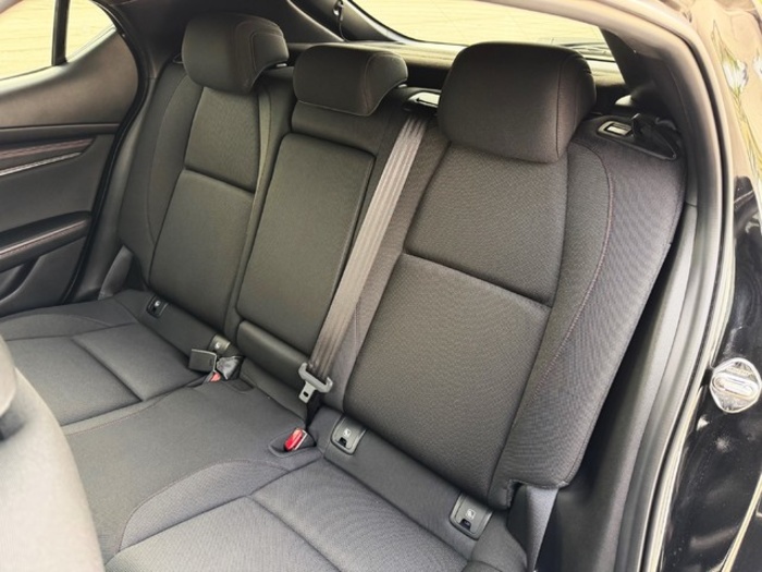 MazdaMazda 3 2.0 e-SKYACTIV-G Homura AT 89 kW (122 CV) Vehículo usado en Barcelona - 10 MazdaMazda 3 2.0 e-SKYACTIV-G Homura AT 89 kW (122 CV) Vehículo usado en Barcelona - 10