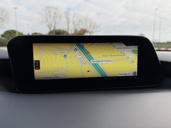 MazdaMazda 3 2.0 e-SKYACTIV-G Homura AT 89 kW (122 CV) Vehículo usado en Barcelona - 19 MazdaMazda 3 2.0 e-SKYACTIV-G Homura AT 89 kW (122 CV) Vehículo usado en Barcelona - 19