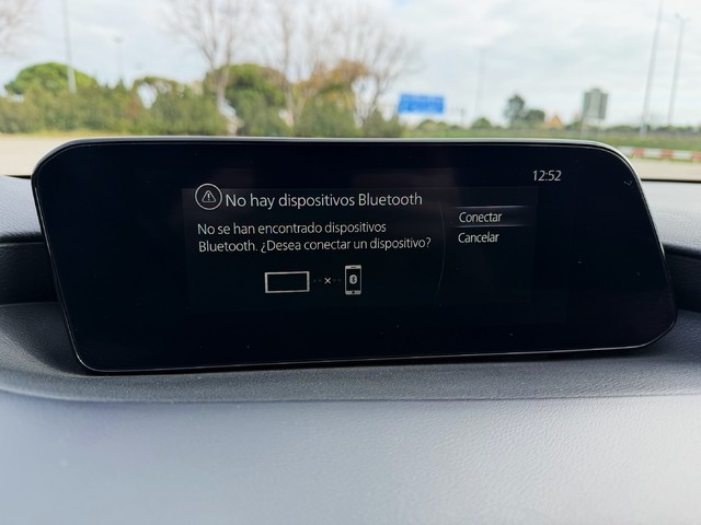 MazdaMazda 3 2.0 e-SKYACTIV-G Homura AT 89 kW (122 CV) Vehículo usado en Barcelona - 21