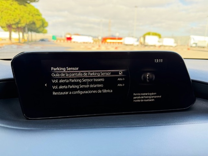 MazdaMazda 3 2.0 e-SKYACTIV-G Homura AT 89 kW (122 CV) Vehículo usado en Barcelona - 26 MazdaMazda 3 2.0 e-SKYACTIV-G Homura AT 89 kW (122 CV) Vehículo usado en Barcelona - 26