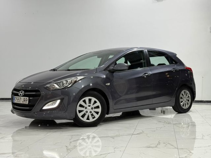 Hyundaii30 1.4 CRDI Klass 66 kW (90 CV) Vehículo usado en Barcelona - 1 Hyundaii30 1.4 CRDI Klass 66 kW (90 CV) Vehículo usado en Barcelona - 1