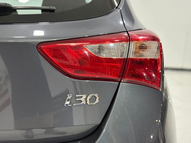 Hyundaii30 1.4 CRDI Klass 66 kW (90 CV) Vehículo usado en Barcelona - 6