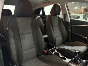 Hyundai i30 1.4 CRDI Klass 66 kW (90 CV)