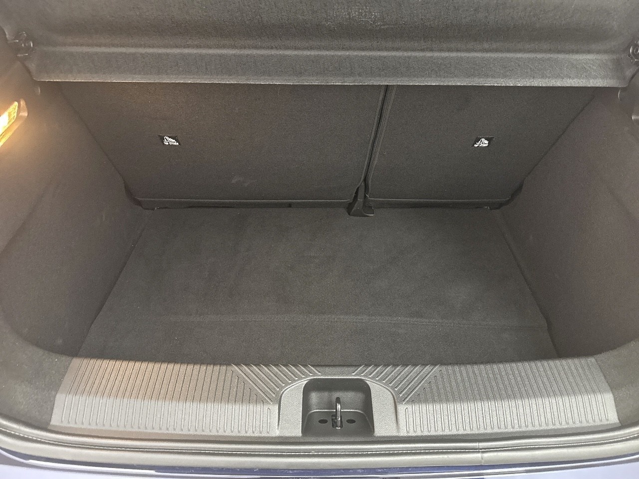 Renault 5 E-Tech Iconic Cinq Autonomía Confort 110 kW (150 CV) - 5