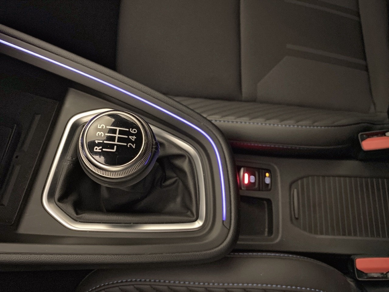 Renault Clio esprit Alpine TCe 90 (67 kw) - 10