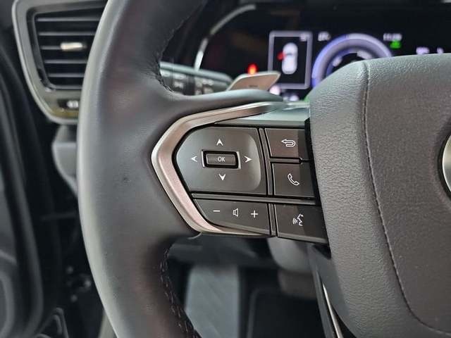 Lexus NX 450h+ Premium+ 4WD 225 kW (306 CV) Vehículo usado en Madrid - 13