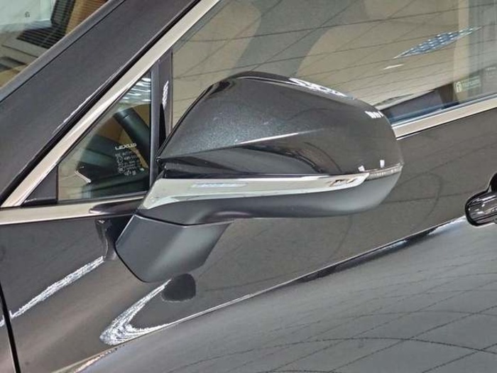 Lexus NX 450h+ Premium+ 4WD 225 kW (306 CV) Vehículo usado en Madrid - 32 Lexus NX 450h+ Premium+ 4WD 225 kW (306 CV) Vehículo usado en Madrid - 32