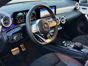 Mercedes-Benz CLA Shooting Brake 200 120 kW (163 CV)