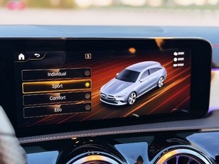 Mercedes-Benz CLA Shooting Brake 200 120 kW (163 CV)