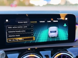 Mercedes-Benz CLA Shooting Brake 200 120 kW (163 CV)