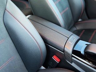 Mercedes-Benz CLA Shooting Brake 200 120 kW (163 CV)