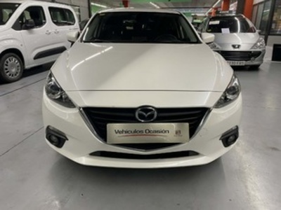Mazda Mazda 3 1.5 GE MT Style Confort 74 kW (100 CV) Mazda Mazda 3 1.5 GE MT Style Confort 74 kW (100 CV)