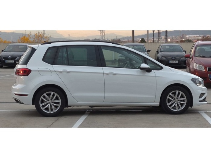 VolkswagenGolf Sportsvan Advance 1.5 TSI 96 kW (130 CV) DSG Vehículo usado en Barcelona - 5 VolkswagenGolf Sportsvan Advance 1.5 TSI 96 kW (130 CV) DSG Vehículo usado en Barcelona - 5