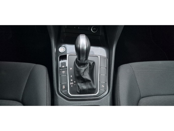 VolkswagenGolf Sportsvan Advance 1.5 TSI 96 kW (130 CV) DSG Vehículo usado en Barcelona - 24 VolkswagenGolf Sportsvan Advance 1.5 TSI 96 kW (130 CV) DSG Vehículo usado en Barcelona - 24