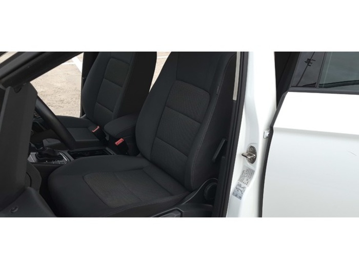 VolkswagenGolf Sportsvan Advance 1.5 TSI 96 kW (130 CV) DSG Vehículo usado en Barcelona - 31 VolkswagenGolf Sportsvan Advance 1.5 TSI 96 kW (130 CV) DSG Vehículo usado en Barcelona - 31