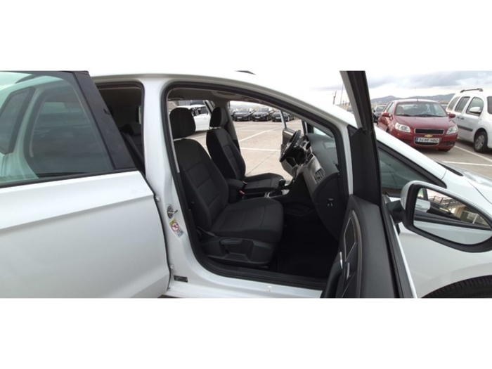 VolkswagenGolf Sportsvan Advance 1.5 TSI 96 kW (130 CV) DSG Vehículo usado en Barcelona - 32 VolkswagenGolf Sportsvan Advance 1.5 TSI 96 kW (130 CV) DSG Vehículo usado en Barcelona - 32