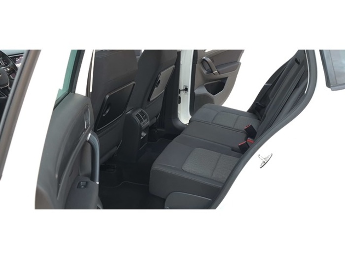 VolkswagenGolf Sportsvan Advance 1.5 TSI 96 kW (130 CV) DSG Vehículo usado en Barcelona - 34 VolkswagenGolf Sportsvan Advance 1.5 TSI 96 kW (130 CV) DSG Vehículo usado en Barcelona - 34