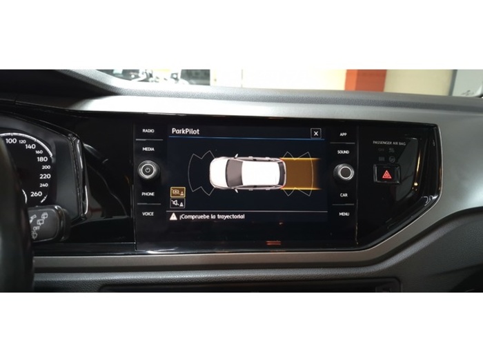 VolkswagenPolo Advance 1.0 TSI 70 kW (95 CV) Vehículo usado en Barcelona - 13 VolkswagenPolo Advance 1.0 TSI 70 kW (95 CV) Vehículo usado en Barcelona - 13