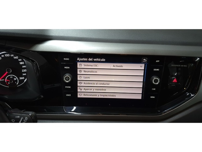 VolkswagenPolo Advance 1.0 TSI 70 kW (95 CV) Vehículo usado en Barcelona - 19 VolkswagenPolo Advance 1.0 TSI 70 kW (95 CV) Vehículo usado en Barcelona - 19