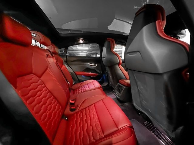 Audi e-tron GT RS quattro 475 kW (646 CV) S tronic Vehículo usado en Las Palmas - 15 Audi e-tron GT RS quattro 475 kW (646 CV) S tronic Vehículo usado en Las Palmas - 15