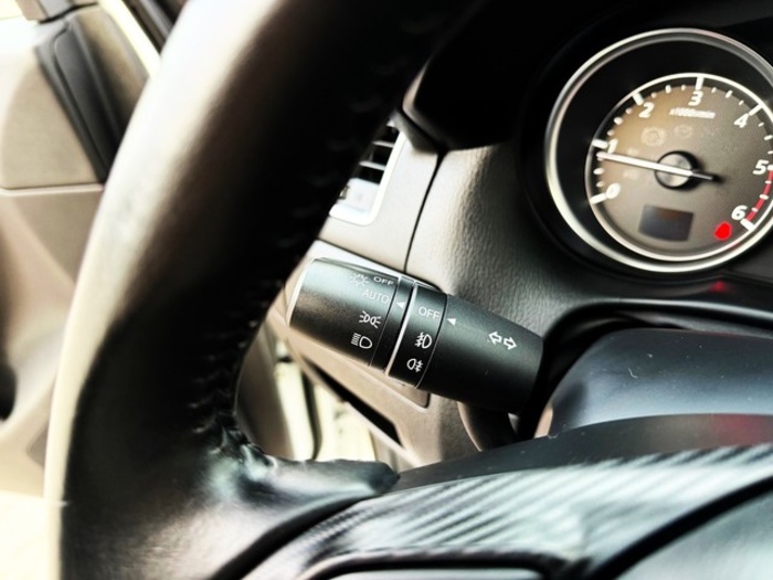 MazdaCX-5 2.2 DE Style+Navi 2WD 110 kW (150 CV) Vehículo usado en Barcelona - 15 MazdaCX-5 2.2 DE Style+Navi 2WD 110 kW (150 CV) Vehículo usado en Barcelona - 15