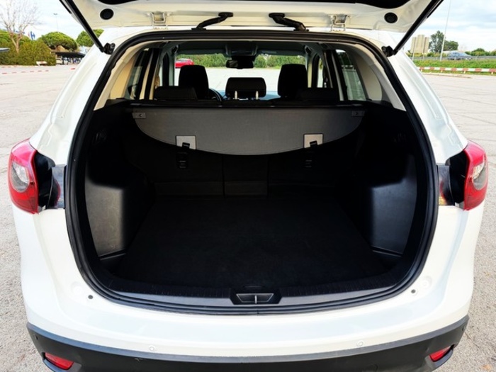 MazdaCX-5 2.2 DE Style+Navi 2WD 110 kW (150 CV) Vehículo usado en Barcelona - 29 MazdaCX-5 2.2 DE Style+Navi 2WD 110 kW (150 CV) Vehículo usado en Barcelona - 29