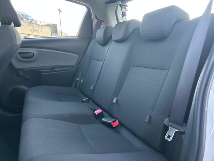 ToyotaYaris 1.0 Active 51 kW (69 CV) Vehículo usado en Barcelona - 10 ToyotaYaris 1.0 Active 51 kW (69 CV) Vehículo usado en Barcelona - 10