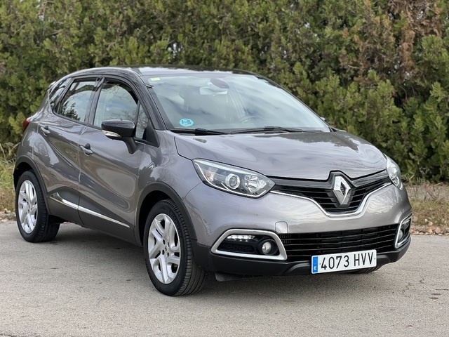 RenaultCaptur Life Energy TCe 66 kW (90 CV) Vehículo usado en Barcelona - 11