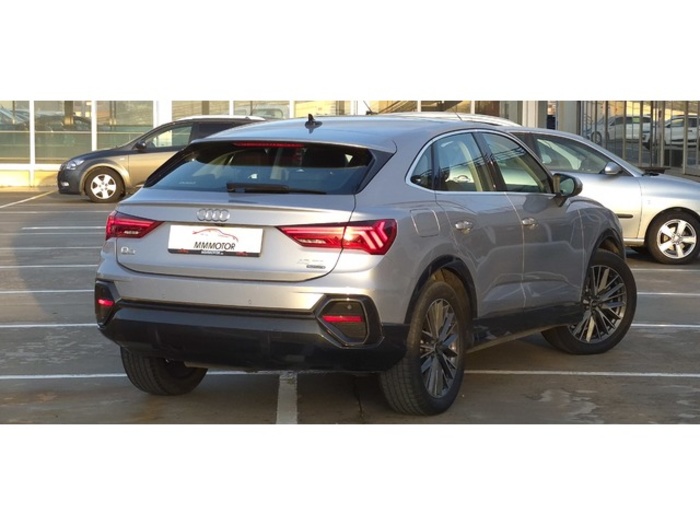 AudiQ3 Sportback 40 TDI quattro 147 kW (200 CV) S tronic Vehículo usado en Barcelona - 13 AudiQ3 Sportback 40 TDI quattro 147 kW (200 CV) S tronic Vehículo usado en Barcelona - 13