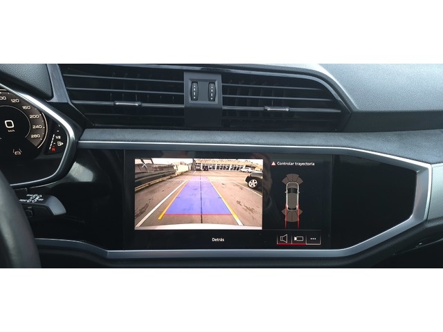 AudiQ3 Sportback 40 TDI quattro 147 kW (200 CV) S tronic Vehículo usado en Barcelona - 23