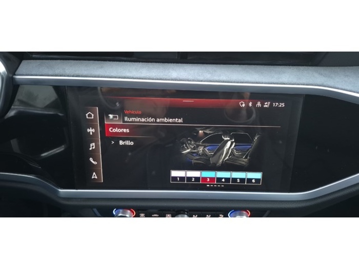 AudiQ3 Sportback 40 TDI quattro 147 kW (200 CV) S tronic Vehículo usado en Barcelona - 24 AudiQ3 Sportback 40 TDI quattro 147 kW (200 CV) S tronic Vehículo usado en Barcelona - 24