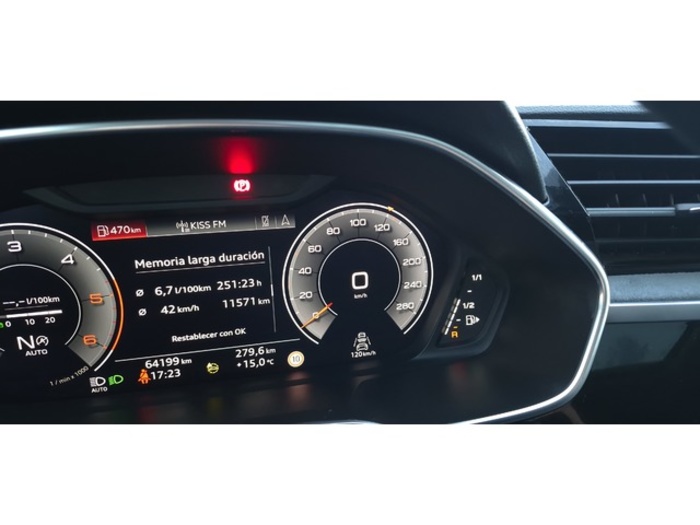 AudiQ3 Sportback 40 TDI quattro 147 kW (200 CV) S tronic Vehículo usado en Barcelona - 41 AudiQ3 Sportback 40 TDI quattro 147 kW (200 CV) S tronic Vehículo usado en Barcelona - 41