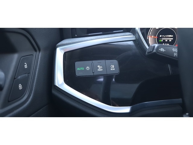 AudiQ3 Sportback 40 TDI quattro 147 kW (200 CV) S tronic Vehículo usado en Barcelona - 43