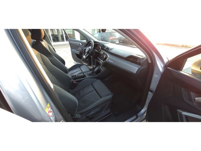 AudiQ3 Sportback 40 TDI quattro 147 kW (200 CV) S tronic Vehículo usado en Barcelona - 48 AudiQ3 Sportback 40 TDI quattro 147 kW (200 CV) S tronic Vehículo usado en Barcelona - 48