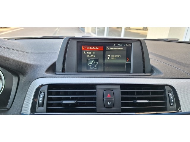 BMWSerie 1 118i 100 kW (136 CV) Vehículo usado en Barcelona - 15 BMWSerie 1 118i 100 kW (136 CV) Vehículo usado en Barcelona - 15