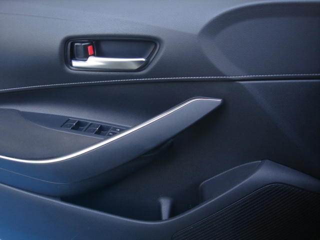 ToyotaCorolla Touring Sports 125H Feel! E-CVT 90 kW (122 CV) Vehículo usado en Barcelona - 19