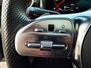 Mercedes-Benz CLA 180 100 kW (136 CV)