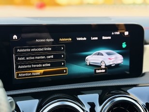 Mercedes-Benz CLA 180 100 kW (136 CV)