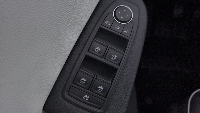 Renault Clio Techno TCe 103 kW (140 CV) - 20 Renault Clio Techno TCe 103 kW (140 CV) - 20