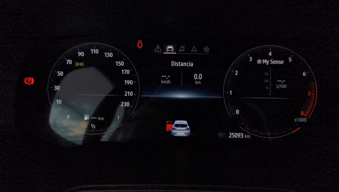 Renault Clio Techno TCe 103 kW (140 CV) - 25 Renault Clio Techno TCe 103 kW (140 CV) - 25