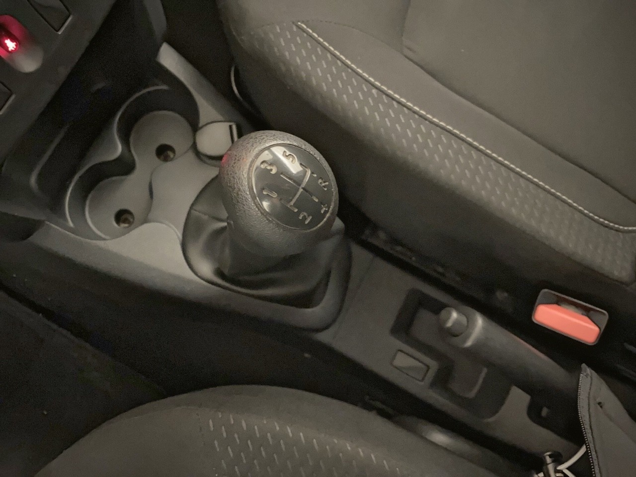 Dacia Sandero Ambiance 1.0 54 kW (73 CV) - 8