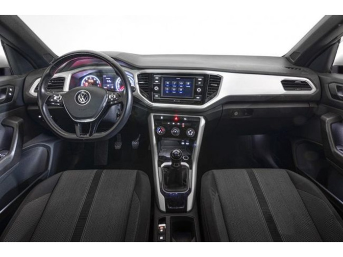 Volkswagen T-Roc Cabrio Connect 1.0 TSI 81 kW (110 CV) Vehículo usado en Las Palmas - 8 Volkswagen T-Roc Cabrio Connect 1.0 TSI 81 kW (110 CV) Vehículo usado en Las Palmas - 8