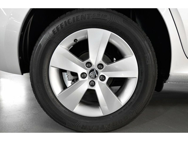 Skoda Kamiq 1.0 TSI Ambition Plus 81 kW (110 CV) Vehículo usado en Las Palmas - 2 Skoda Kamiq 1.0 TSI Ambition Plus 81 kW (110 CV) Vehículo usado en Las Palmas - 2