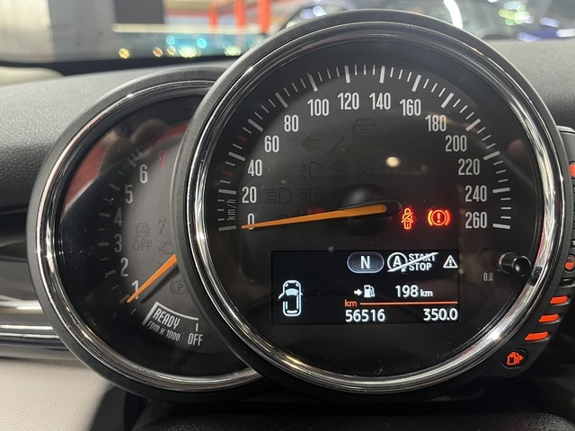 MINIMINI 5 Puertas Cooper 100 kW (136 CV) Vehículo usado en Barcelona - 7