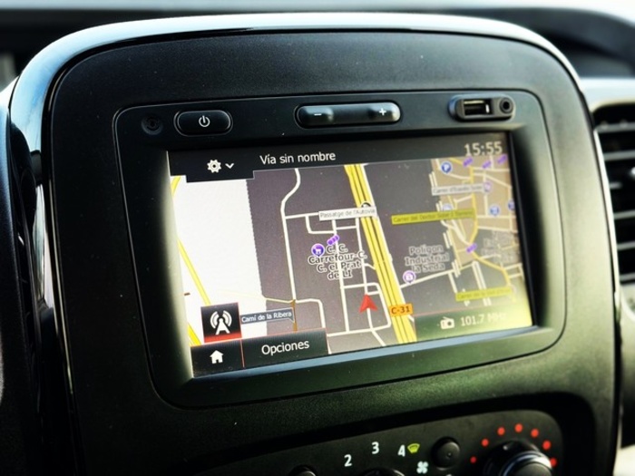 OpelVivaro Combi 1.6 CDTI 29 L2 92 kW (125 CV) Vehículo usado en Barcelona - 20 OpelVivaro Combi 1.6 CDTI 29 L2 92 kW (125 CV) Vehículo usado en Barcelona - 20