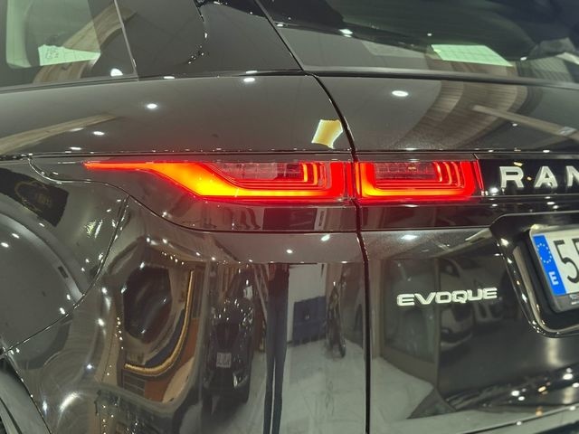Land RoverRange Rover Evoque D163 MHEV S 4WD Auto 120 kW (163 CV) Vehículo usado en Barcelona - 12 Land RoverRange Rover Evoque D163 MHEV S 4WD Auto 120 kW (163 CV) Vehículo usado en Barcelona - 12