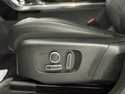 Land Rover Range Rover Evoque D163 MHEV S 4WD Auto 120 kW (163 CV) Land Rover Range Rover Evoque D163 MHEV S 4WD Auto 120 kW (163 CV)