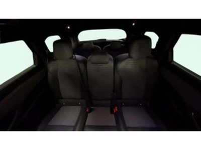 Peugeot 5008 Hybrid 1.2 Allure eDCS6 100 kW (136 CV) Peugeot 5008 Hybrid 1.2 Allure eDCS6 100 kW (136 CV)